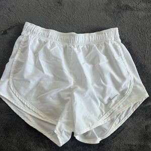 NIKE WHITE RUNNING SHORTS